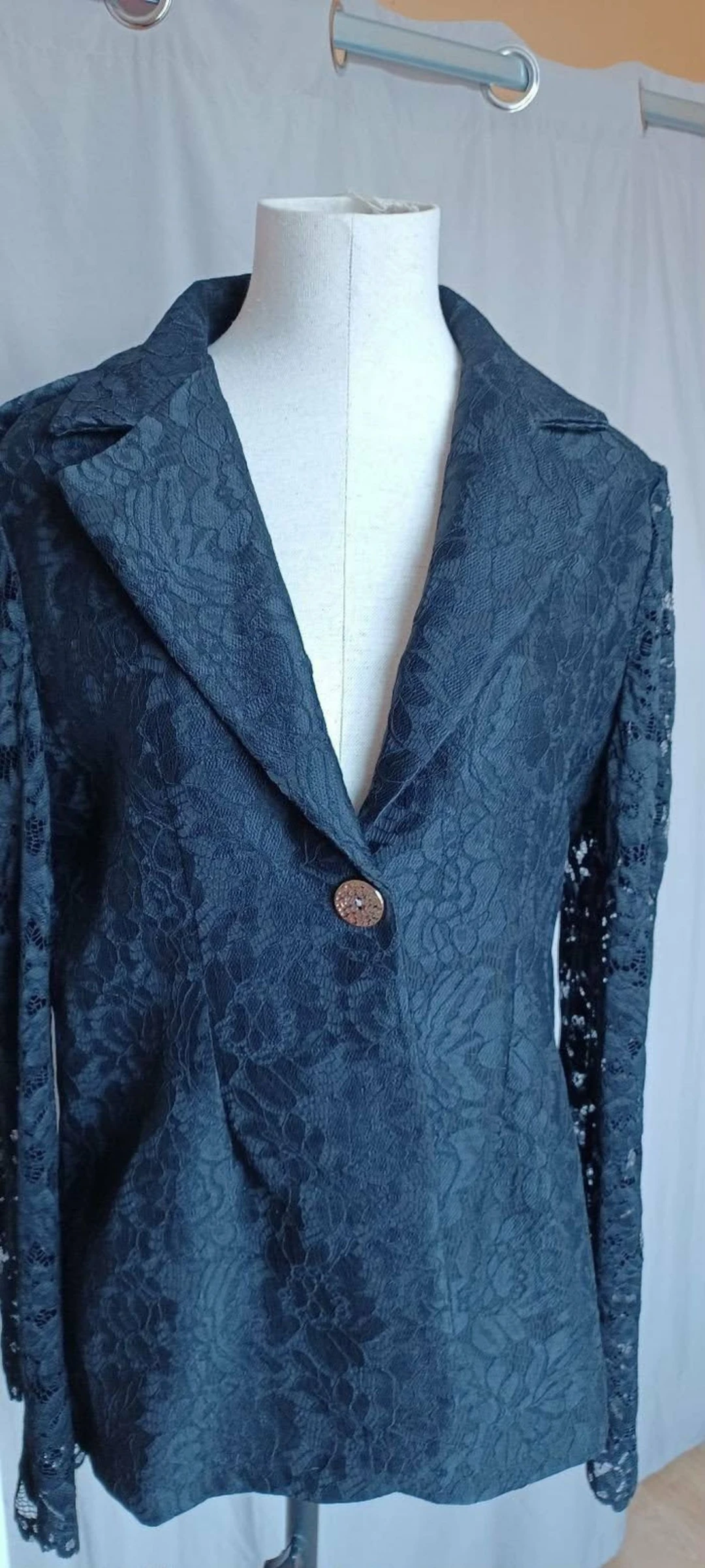 Magnificent women's jacket. Size. U – photo 2